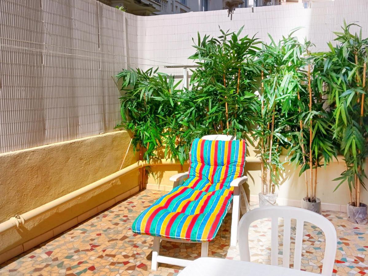 Nice Large 2Br Sunny 20 Meter Terrace Parking Beach Shops Kültér fotó